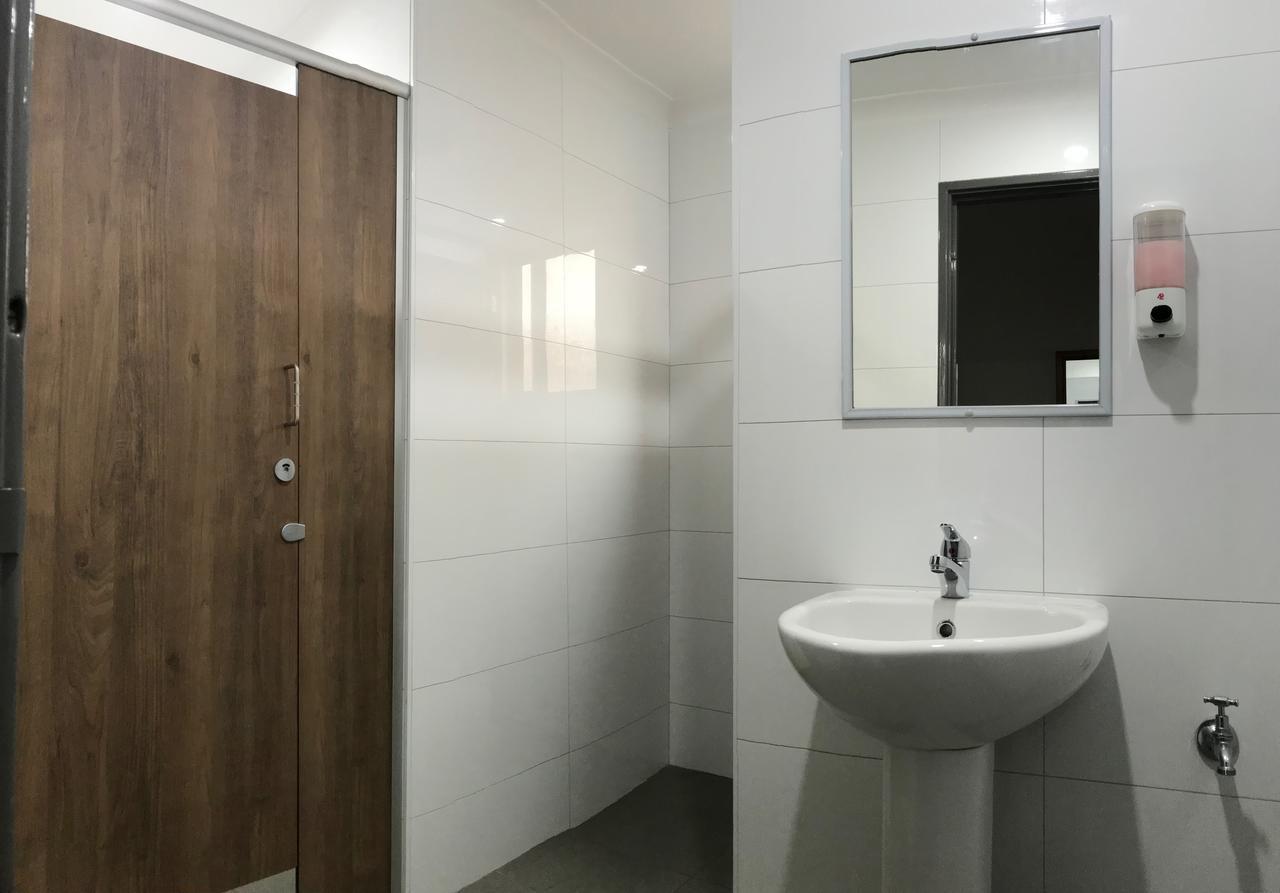 Hay Street Traveller'S Inn Перт Экстерьер фото